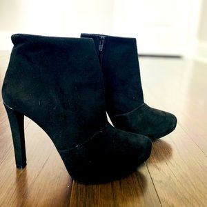 Zara Suede Ankle Boots 9